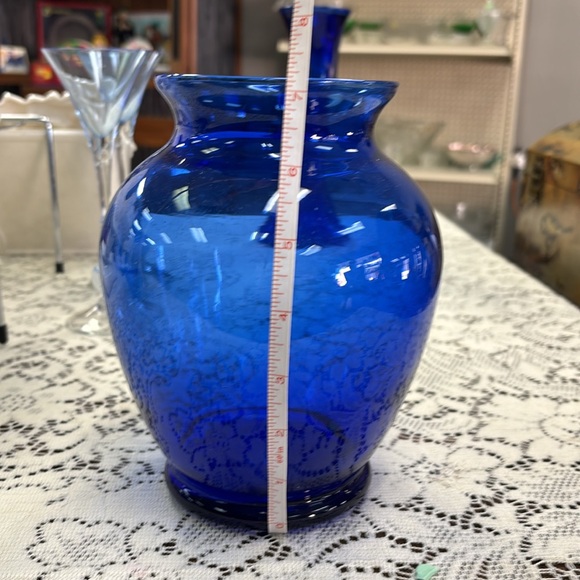 Classic Bubble Vase - Picture 4 of 4